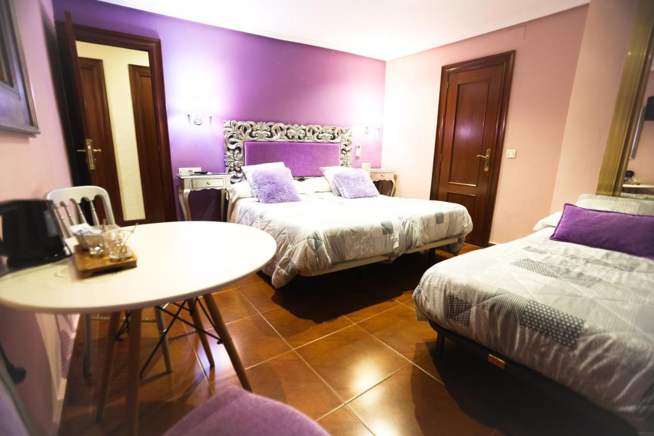 Hostal Goya Suites Σαλαμάνκα Εξωτερικό φωτογραφία