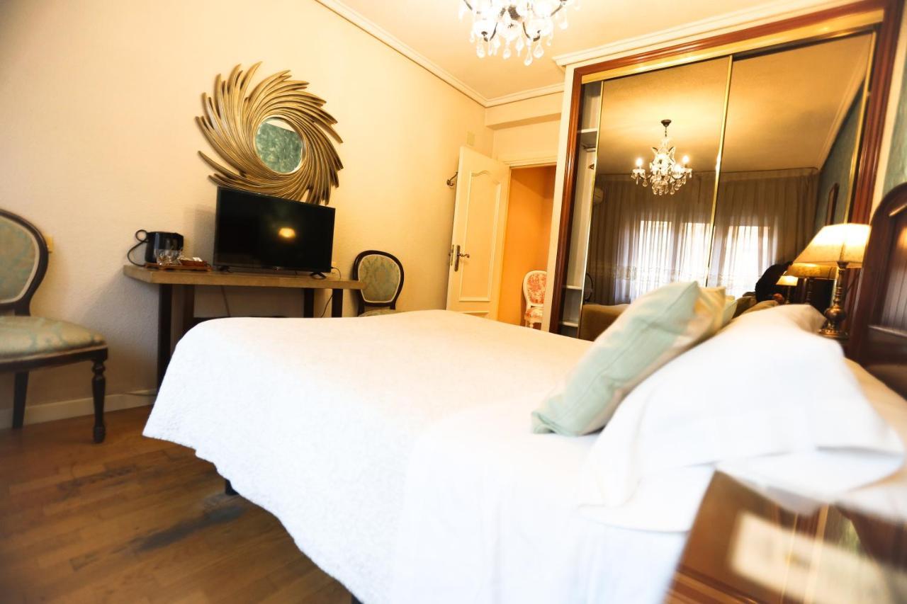 Hostal Goya Suites Σαλαμάνκα Εξωτερικό φωτογραφία