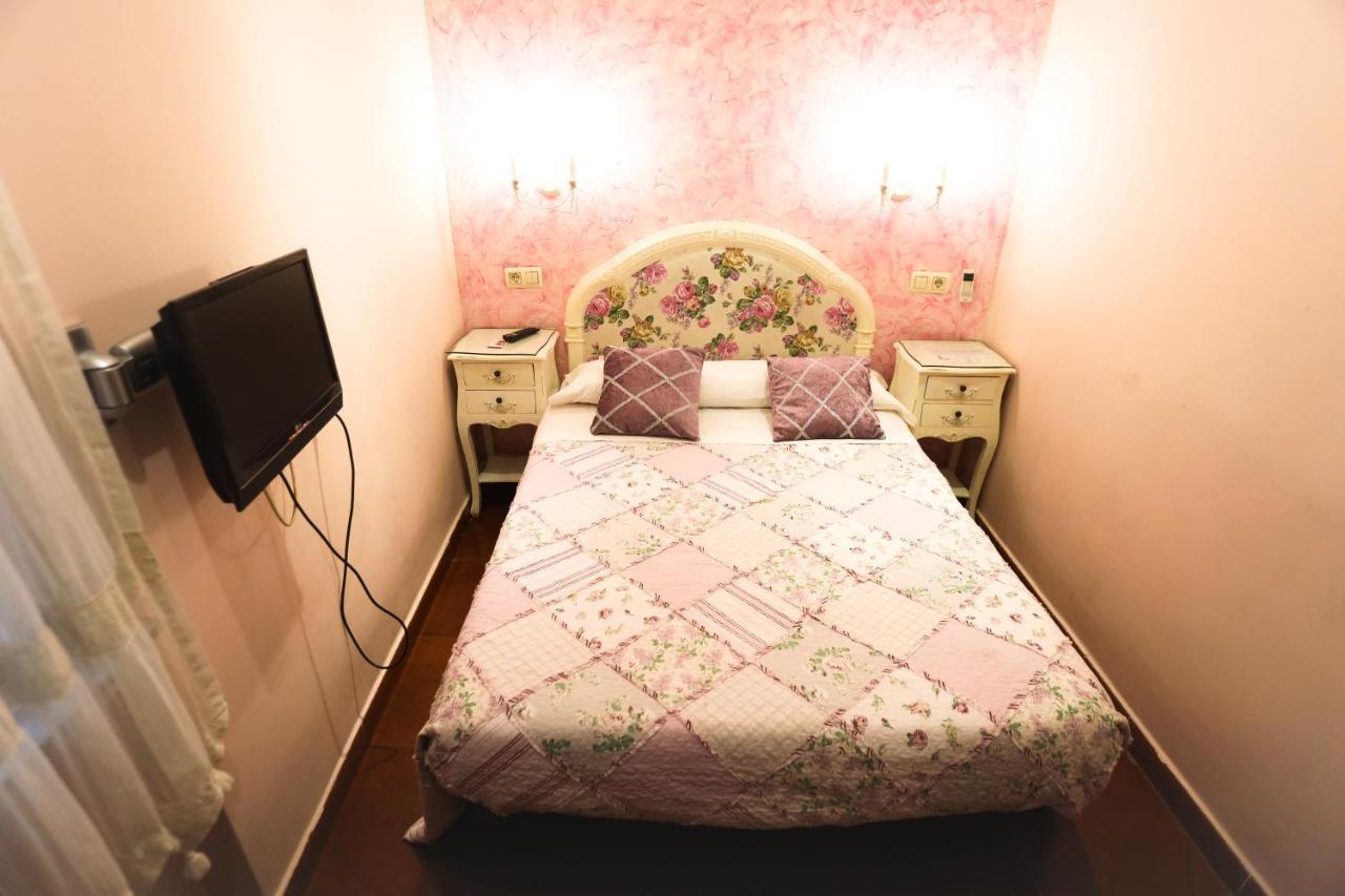 Hostal Goya Suites Σαλαμάνκα Εξωτερικό φωτογραφία