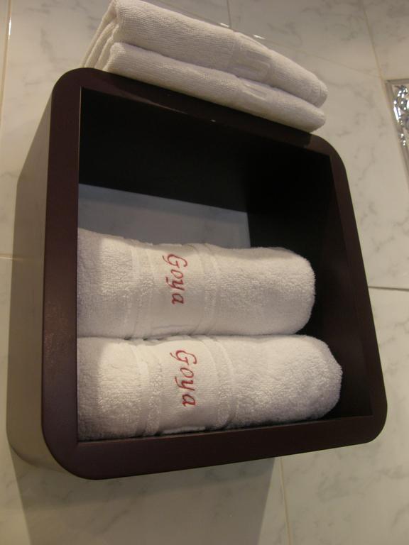 Hostal Goya Suites Σαλαμάνκα Δωμάτιο φωτογραφία