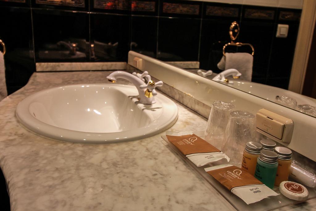 Hostal Goya Suites Σαλαμάνκα Εξωτερικό φωτογραφία