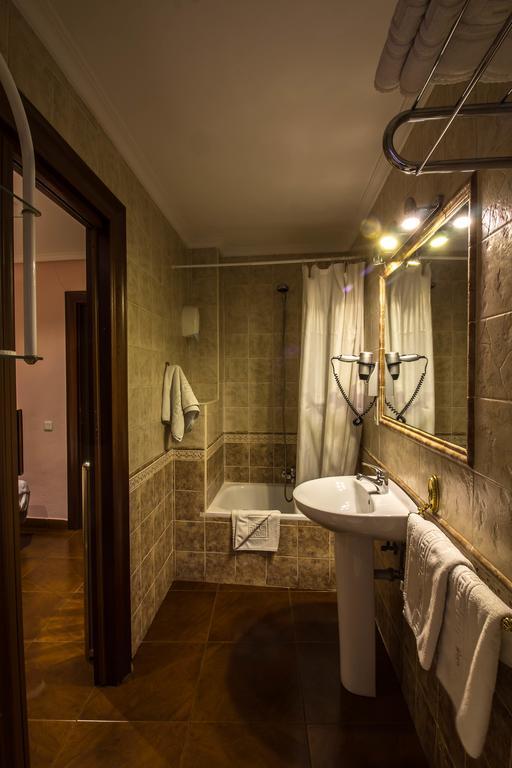 Hostal Goya Suites Σαλαμάνκα Εξωτερικό φωτογραφία
