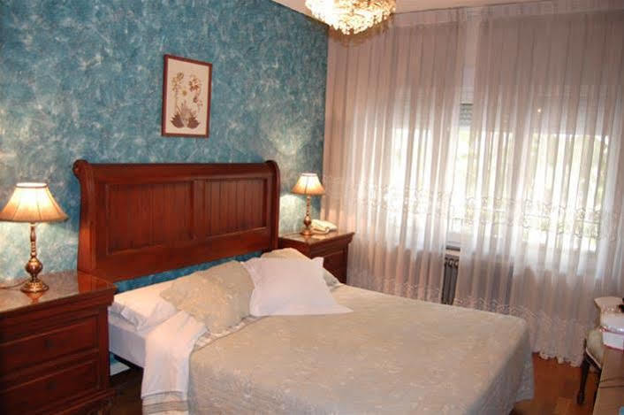 Hostal Goya Suites Σαλαμάνκα Εξωτερικό φωτογραφία